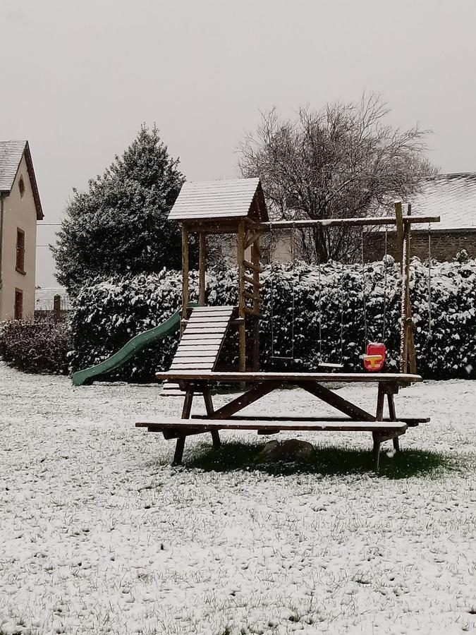 Villa La Métairie Houffalize Esterno foto