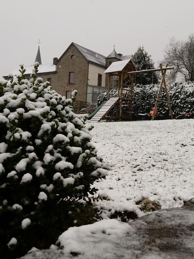 Villa La Métairie Houffalize Esterno foto